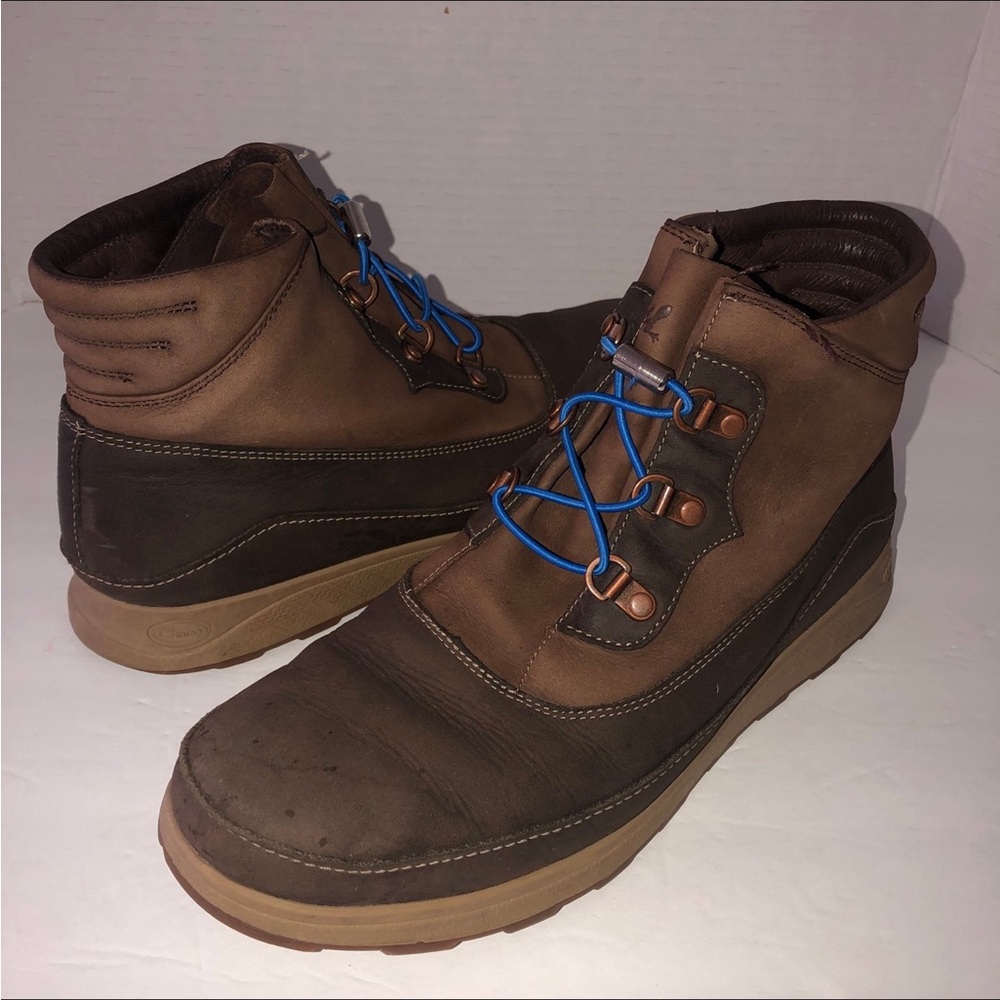 Chaco Womens Brown Waterproof Pinecone Boots Shoes sz 10